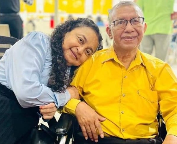 Apóstol Sahyra Lániz de Fariño